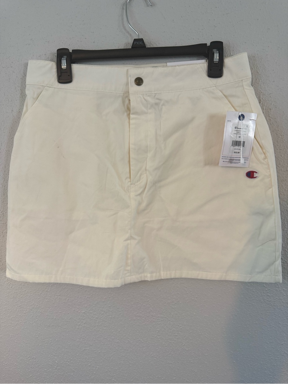 Champion Cream Campus Skirt with Logo Tag